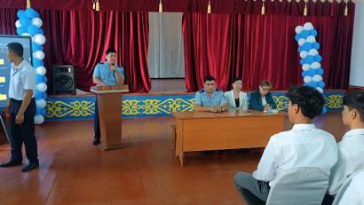 09.09.2025ж. «АДАЛ АЗАМАТ»Біртұтас тәрбие» бағдарламасын жүзеге асыру мақсатында  8-11 сыныптар арасында құқықбұзушылықтың алдын алу бойынша кеңейтілген жиын болып өтті.