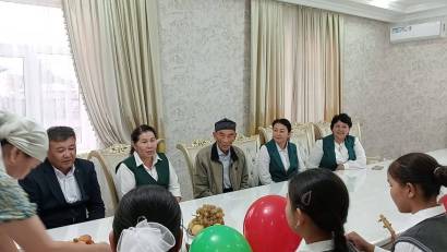 02.10.2025ж. Ұстаз еңбегі – ұлы еңбек! 💐 Ұстаз мәртебесі – мәңгілік биік!