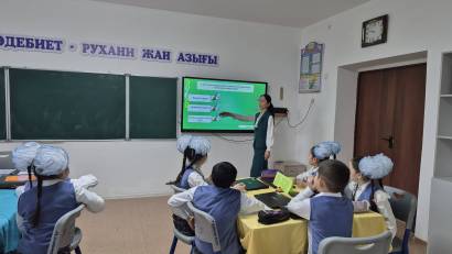 11.02.2026ж.  Өтамалиева Жанна 3 «Ә» сыныбында «Компьютерде және құжатта ақпаратты іздеу» тақырыбында ашық сабақ өткізді.